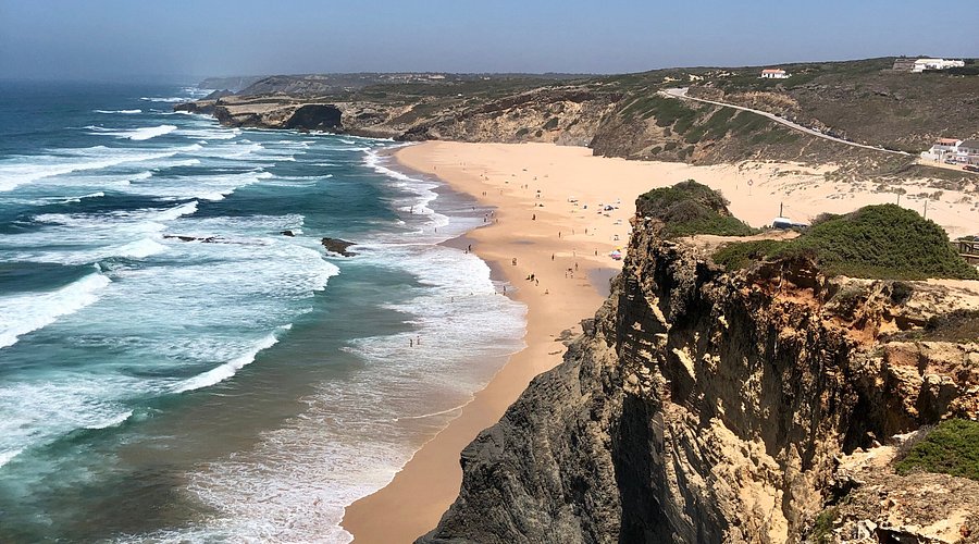 Praia de Monte Clérigo